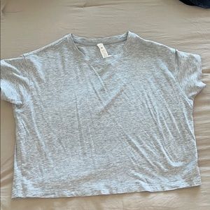 Lululemon Tee